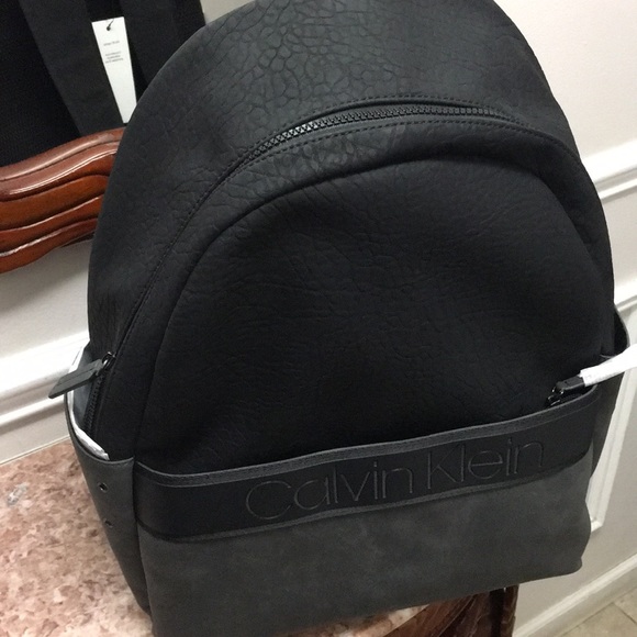 Calvin Klein - NWT Backpack Black & Grey - Picture 2 of 8